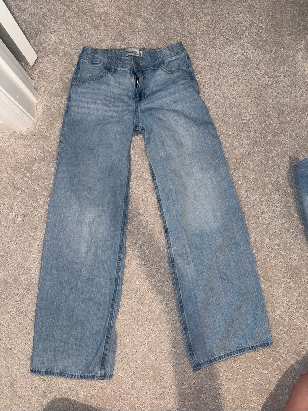 abercrombie kids girls blue high rise ultra wide leg jeans size 9/10 LONG